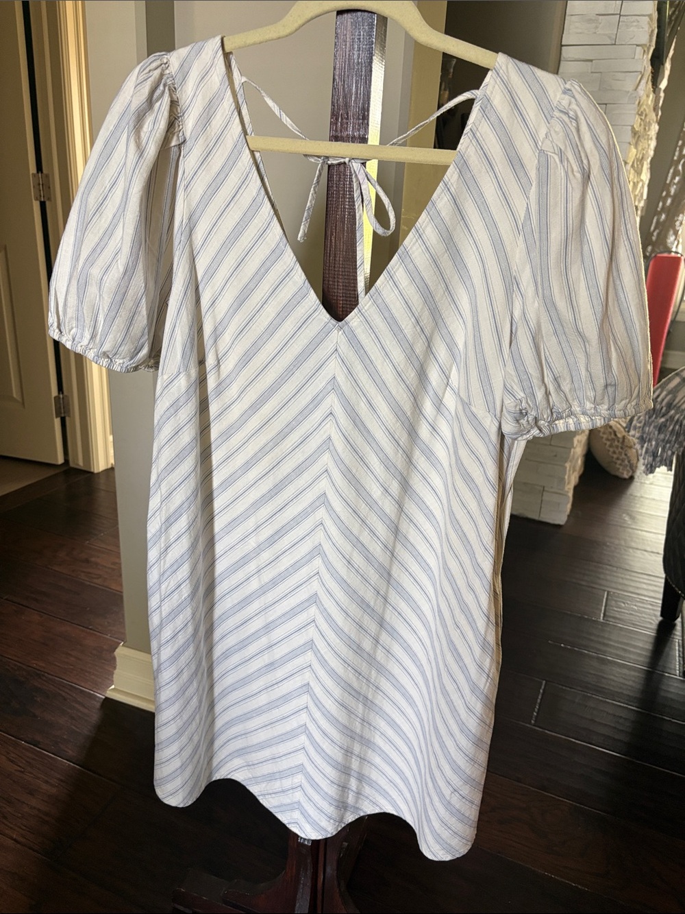 a new day White and Light Blue Striped V-Neck Puff Sleeve Summer Dress
